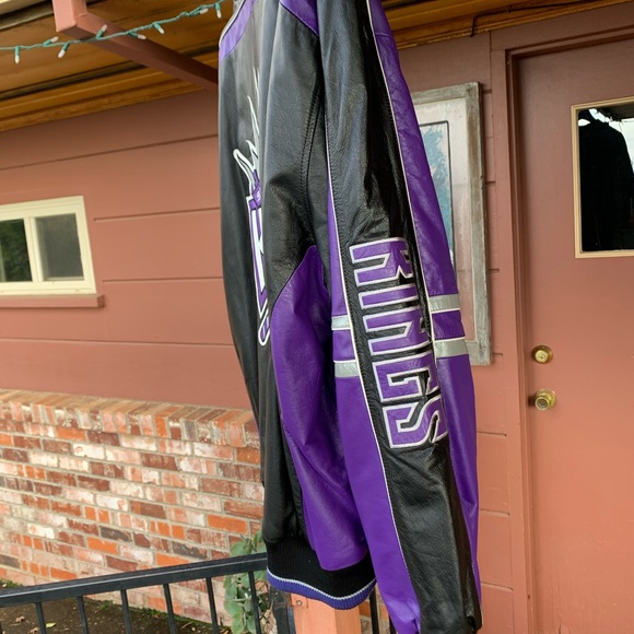 LEATHER SACRAMENTO KINGS JACKET - Picture 2 of 5